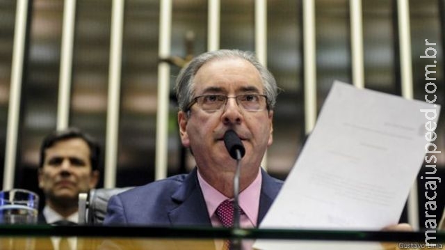 A terceirização gera empregos ou precariza relações de trabalho? A terceirização gera empregos ou precariza relações de trabalho?