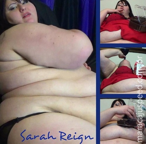Obesa ganha R$ 4,5 mil por mês comendo diante de câmera Obesa ganha R$ 4,5 mil por mês comendo diante de câmera