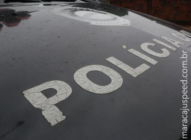 Ex-namorado rouba carro de mulher e leva para boca de fumo no interior Ex-namorado rouba carro de mulher e leva para boca de fumo no interior