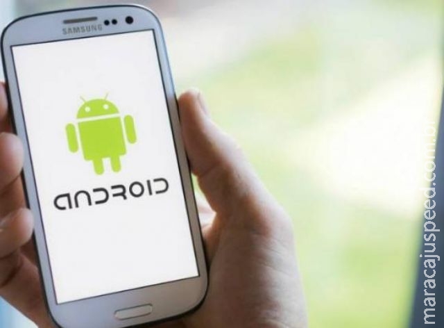 Microsoft critica Google por ritmo de atualização de aparelhos Android Microsoft critica Google por ritmo de atualização de aparelhos Android