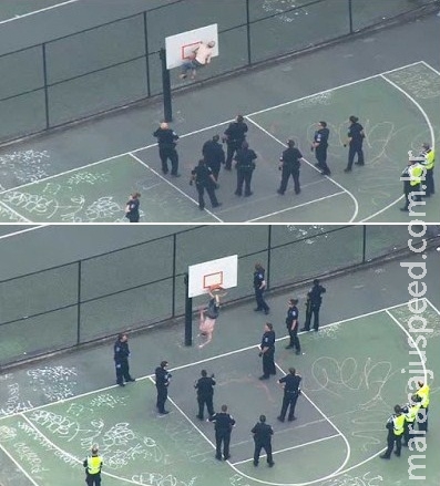 Jovem é resgatado após ficar preso em cesta de basquete Jovem é resgatado após ficar preso em cesta de basquete