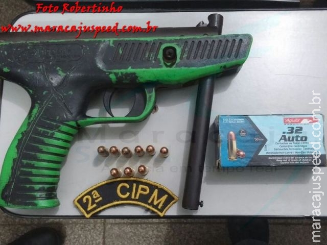 Maracaju: Homem é preso pela PM em bar, com arma de fogo em sua cintura Maracaju: Homem é preso pela PM em bar, com arma de fogo em sua cintura