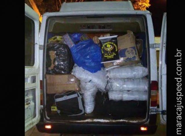 Pelo menos 25 mil em mercadorias contrabandeadas são apreendidas pelo DOF Pelo menos 25 mil em mercadorias contrabandeadas são apreendidas pelo DOF