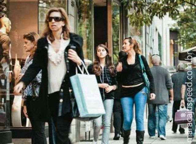 Brasil perdeu 11 mil super-ricos em 2014, dizem consultorias Brasil perdeu 11 mil super-ricos em 2014, dizem consultorias