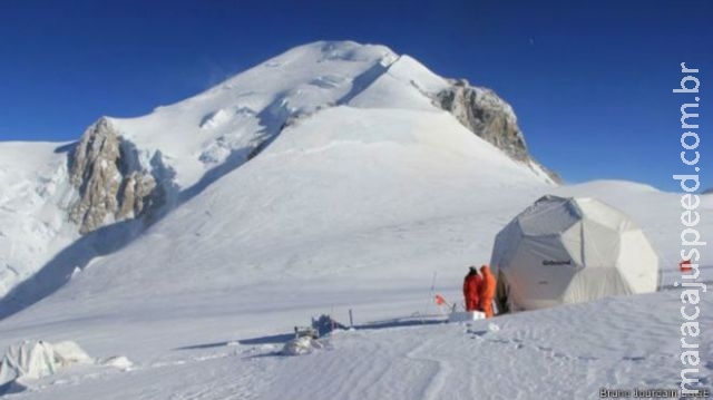 Por que cientistas querem enviar gelo para a Antártica? Por que cientistas querem enviar gelo para a Antártica?