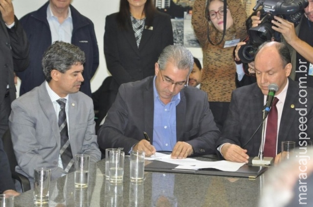 MS terá de consumir 40% a mais de diesel para não perder R$ 7 milhões MS terá de consumir 40% a mais de diesel para não perder R$ 7 milhões