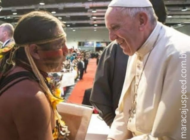 Índio de Mato Grosso do Sul conversou com papa na Bolívia Índio de Mato Grosso do Sul conversou com papa na Bolívia