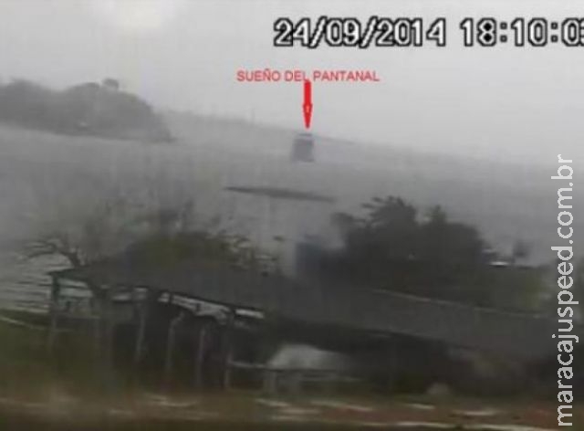 Vídeos do naufrágio de barco-hotel em Porto Murtinho são divulgados