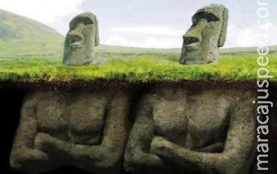 Descobertos "corpos" de estátuas de pedra na Ilha de Páscoa