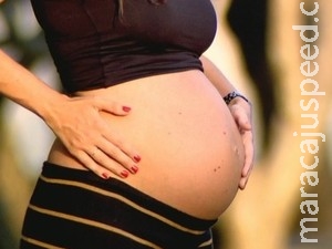Bebê poderá ter pai, duas mães e seis avós na certidão Bebê poderá ter pai, duas mães e seis avós na certidão