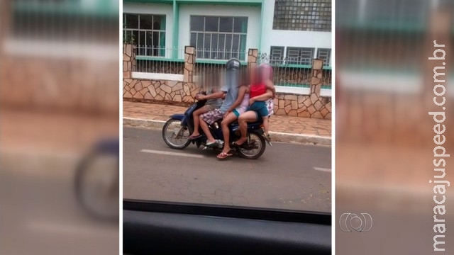 Motociclista é flagrado ao transportar mulher e três crianças em moto