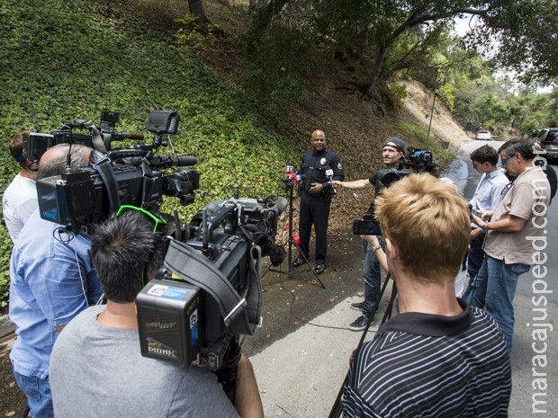 Demi Moore diz estar em choque após morte de jovem em sua piscina