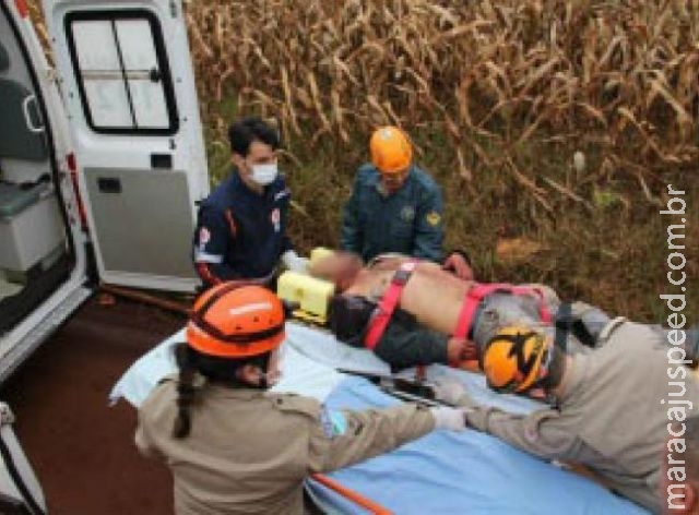 Motociclista leva duas facadas no pescoço depois de dar carona para desconhecido