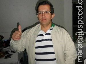 Assaltantes rendem empresário e o sequestram