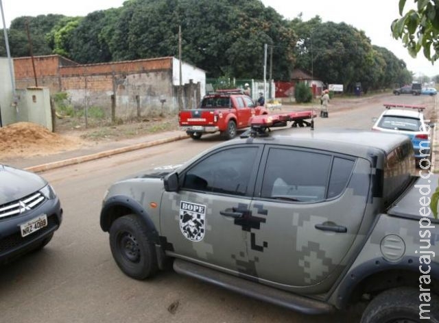 Homem tem surto e mobiliza PM, Bope e Corpo de Bombeiros na Capital