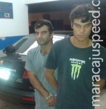Ladrão rouba hotel com faca de cozinha, leva dinheiro e toalha e é preso na fuga