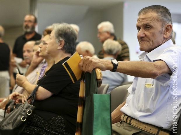 Idade mínima para se aposentar vai subir no mundo; veja as mudanças Idade mínima para se aposentar vai subir no mundo; veja as mudanças