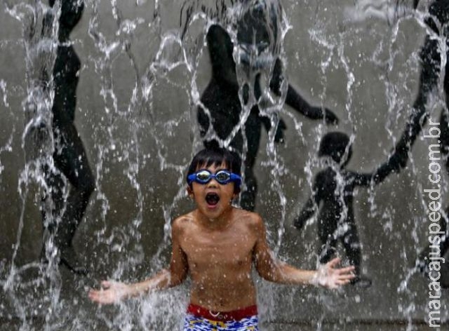 Onda de calor causa morte de 14 pessoas em uma semana no Japão Onda de calor causa morte de 14 pessoas em uma semana no Japão