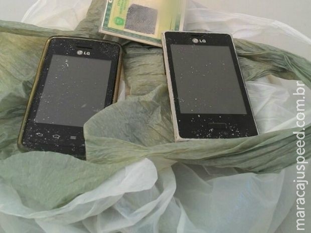 Jovem tenta entrar em presídio com celulares dentro de pacote de açúcar