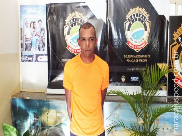 Polícia Civil da cidade de Jardim apresenta assassino do mototaxista a imprensa Polícia Civil da cidade de Jardim apresenta assassino do mototaxista a imprensa