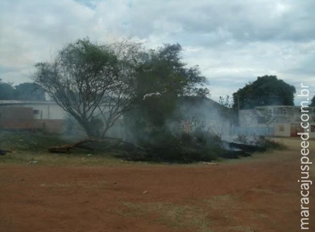 Jovem de 18 anos é multado em R$ 600 por incendiar terreno no interior