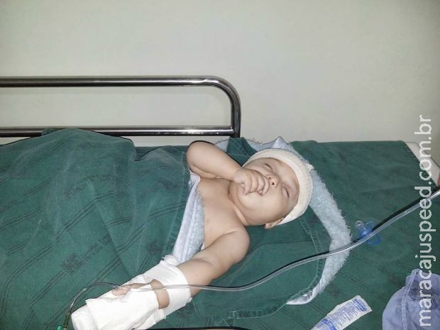Após ver filho enfrentar morte em MS, mãe busca tratamento na Tailândia Após ver filho enfrentar morte em MS, mãe busca tratamento na Tailândia