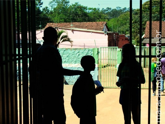 Enem revela realidades opostas em escolas com melhor e pior nota no MS Enem revela realidades opostas em escolas com melhor e pior nota no MS
