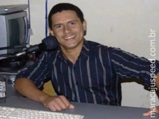 Radialista é executado com cinco tiros em MS