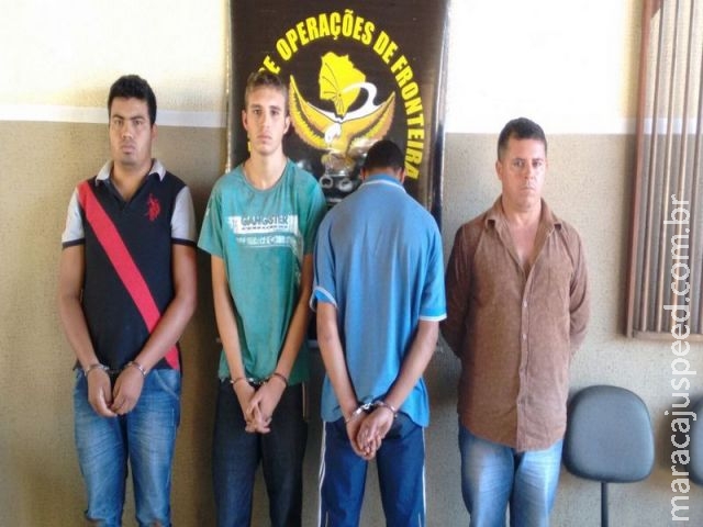 DOF prende quadrilha especializada na troca de carros roubados por drogas na fronteira com o Paraguai DOF prende quadrilha especializada na troca de carros roubados por drogas na fronteira com o Paraguai