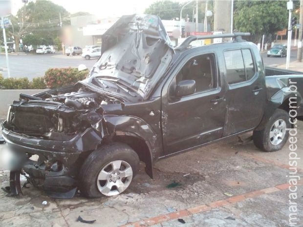 Quatro pessoas ficam feridas após acidente em Campo Grande