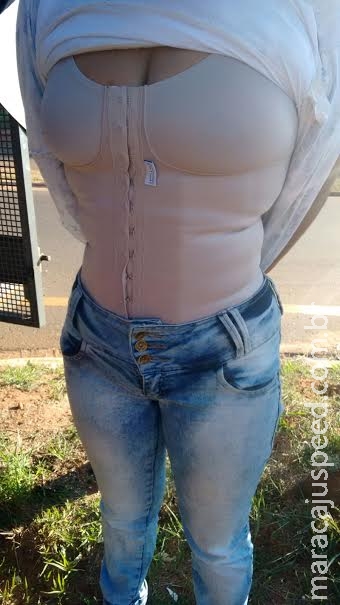 DOF prende mulher com 1,1 quilo de cocaína no corpete