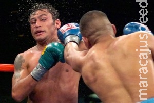 Popó vence argentino por nocaute em retorno ao Boxe Popó vence argentino por nocaute em retorno ao Boxe