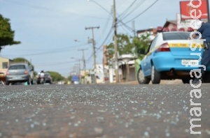 Falta de atenção causa acidente entre carro e ônibus coletivo na Capital