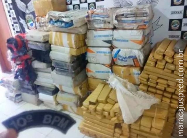 Motorista de S10 carregada de maconha que capotou na MS-040 é preso em bar