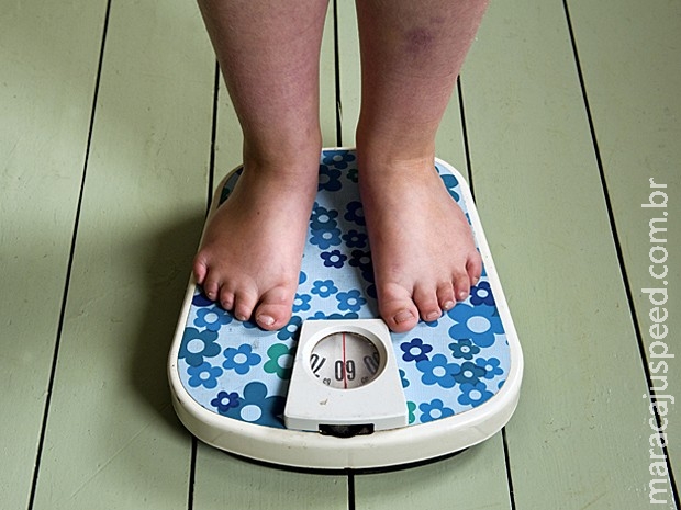 Ser obeso aos 50 anos pode antecipar surgimento de Alzheimer Ser obeso aos 50 anos pode antecipar surgimento de Alzheimer