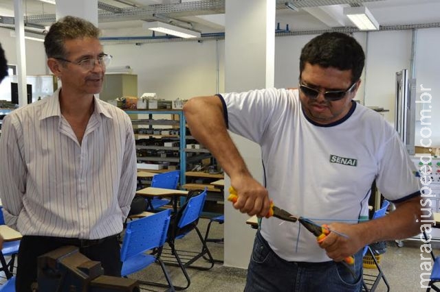 Senai da Capital adapta curso de eletricidade a deficientes visuais Senai da Capital adapta curso de eletricidade a deficientes visuais
