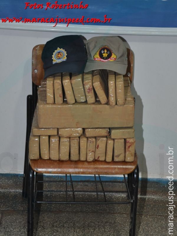 Maracaju: Bombeiros são acionados para atender acidente de queda de moto na BR-267 e prendem vítima/traficante com 28 kg de maconha Maracaju: Bombeiros são acionados para atender acidente de queda de moto na BR-267 e prendem vítima/traficante com 28 kg de maconha