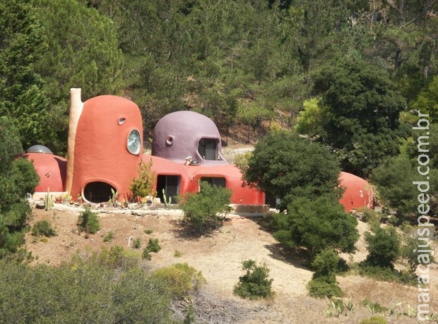 "Casa dos Flintstones" é colocada à venda por US$ 4,2 milhões nos EUA