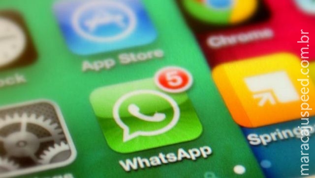 WhatsApp chega a 900 milhões de usuários WhatsApp chega a 900 milhões de usuários
