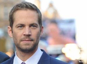Porsche se defende de acusação por morte do ator Paul Walker Porsche se defende de acusação por morte do ator Paul Walker