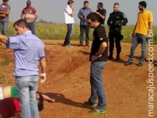 Dois são raptados e executados com cadeados nas bocas