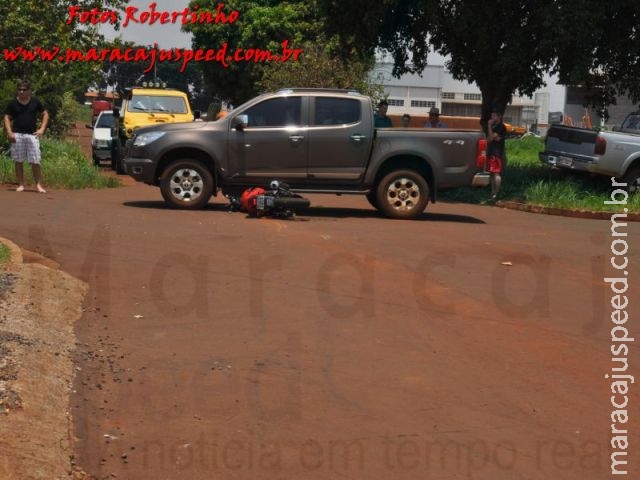 Maracaju: Adolescente de apenas 15 anos de idade pilotando motocicleta se envolve em acidente com caminhonete