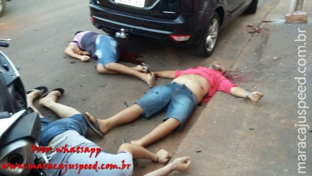 Chacina na fronteira deixa seis mortos e três feridos à tiros de fuzil (vídeo) Chacina na fronteira deixa seis mortos e três feridos à tiros de fuzil (vídeo)