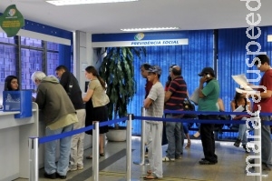 INSS retoma atendimentos mas peritos mantêm greve INSS retoma atendimentos mas peritos mantêm greve