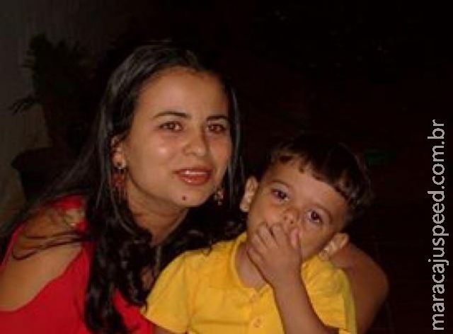 Para salvar o filho de doença rara, mãe inicia campanha para doação de medula Para salvar o filho de doença rara, mãe inicia campanha para doação de medula