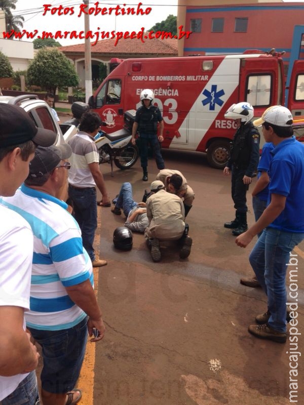 Maracaju: Bombeiros atendem ocorrência de acidente trânsito em frente a agência do Bradesco