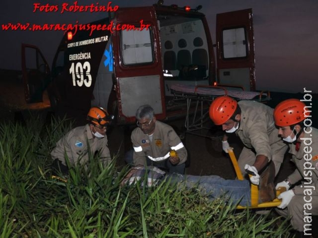 Maracaju: Bombeiros atendem ocorrência de capotamento de veículo Sandero na Rodovia MS 470