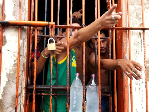 Promotor denuncia caso de canibalismo em Presídio brasileiro Promotor denuncia caso de canibalismo em Presídio brasileiro