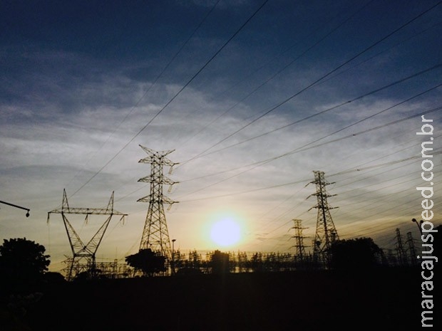 Energia elétrica acumula alta de 49,03% até outubro, aponta IBGE Energia elétrica acumula alta de 49,03% até outubro, aponta IBGE