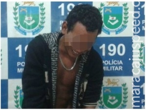 Bêbado espanca mãe achando que ela queria ter relações sexuais com sua esposa